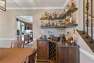 310 Everest Cir, Houston, PA 15342 - Photo 8