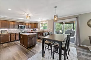 310 Everest Cir, Houston, PA 15342 - Photo 14