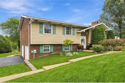 210 David, South Union Township, PA 15401 - Photo 32
