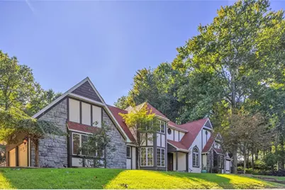 104 Landing Dr, Hanover Township, PA 15050 - Photo 2