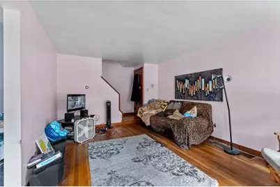 125 Burton Dr, Pittsburgh, PA 15235 - Photo 4