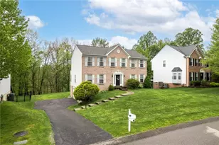 238 Gary Dr, Ohio Township, PA 15143 - Photo 1