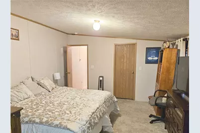 607 Amy Lane, Center Township, PA 16001 - Photo 20