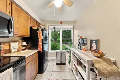 817 Elm Ct, Oakdale, PA 15071 - Photo 6