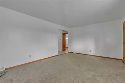 1701 Maratta Rd, Hopewell Township, PA 15001 - Photo 4