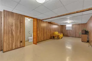 1701 Maratta Rd, Hopewell Township, PA 15001 - Photo 18