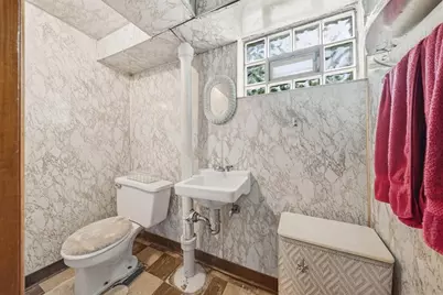 335 Roosevelt Ave, McKees Rocks, PA 15136 - Photo 18