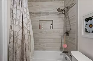 1012 Hamlin Dr, Bethel Park, PA 15102 - Photo 32