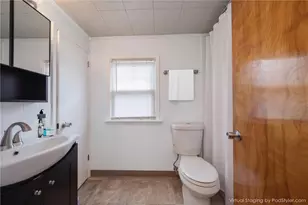 437 Virginia Ave, Harmony Township, PA 15003 - Photo 14
