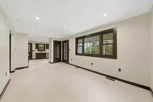 343 Thomas St, Carnegie, PA 15106 - Photo 10