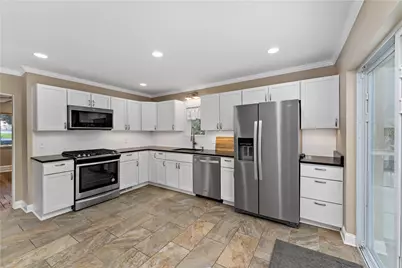 515 Finley Ave, Scott Township, PA 15106 - Photo 8