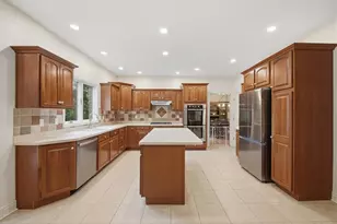 106 Equestrian Dr, Peters Township, PA 15367 - Photo 16