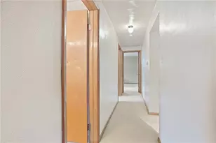 149 Delaware Dr, Twp of But NW, PA 16001 - Photo 12