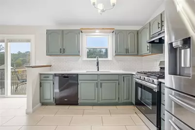 2404 Linden Dr, Hampton, PA 15101 - Photo 14