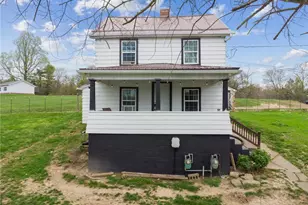 35 Bucey Rd, Hanover Township, PA 15021 - Photo 1