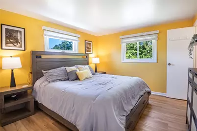 705 Victory Rd, Pittsburgh, PA 15101 - Photo 10