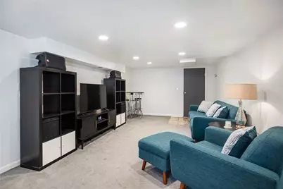 705 Victory Rd, Pittsburgh, PA 15101 - Photo 20