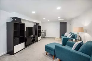 705 Victory Rd, Pittsburgh, PA 15101 - Photo 20