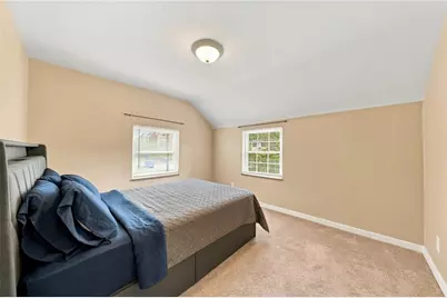 5741 Front St, Verona, PA 15147 - Photo 18