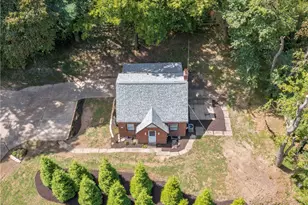 215 Brookside Blvd, Pittsburgh, PA 15241 - Photo 38