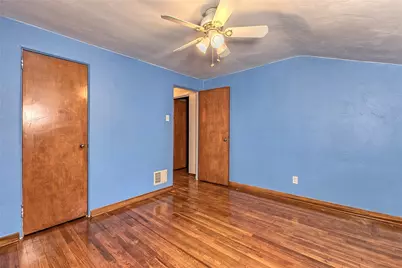929 Roland Road, Wilkins Township, PA 15221 - Photo 18