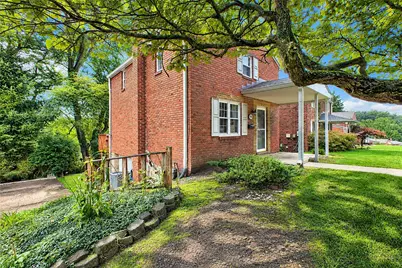 929 Roland Road, Wilkins Township, PA 15221 - Photo 2