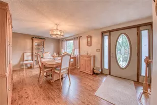 922 Lindberg Ave, Pittsburgh, PA 15120 - Photo 6