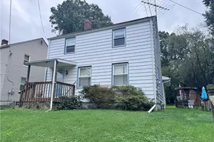 1825 Hall Ave, Sharpsville, PA 16150 - Photo 2