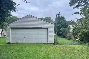 1825 Hall Ave, Sharpsville, PA 16150 - Photo 26