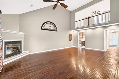 4326 Harlin Dr, Jefferson Hills, PA 15025 - Photo 4