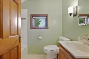 110 Buehner Dr, Ross Twp, PA 15237 - Photo 8