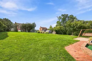 204 Pickwick Dr, Bethel Park, PA 15102 - Photo 44