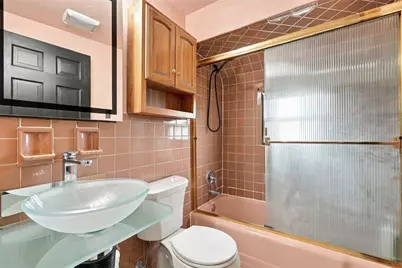 204 Pickwick Dr, Bethel Park, PA 15102 - Photo 28