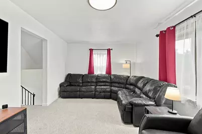 204 Pickwick Dr, Bethel Park, PA 15102 - Photo 14