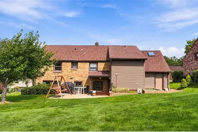 204 Pickwick Dr, Bethel Park, PA 15102 - Photo 36