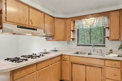 2485 Greentree, Carnegie, PA 15106 - Photo 18