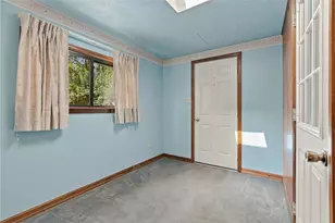 2485 Greentree, Carnegie, PA 15106 - Photo 8