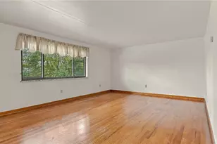2485 Greentree, Carnegie, PA 15106 - Photo 10