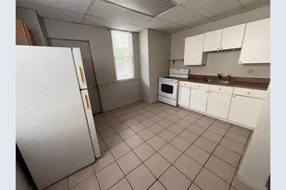 207 Railroad Ave, Carnegie, PA 15106 - Photo 4