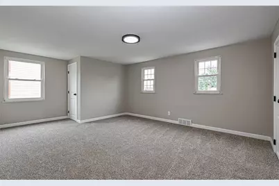 749 Pershing St, Ellwood City, PA 16117 - Photo 12