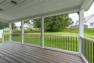749 Pershing St, Ellwood City, PA 16117 - Photo 18