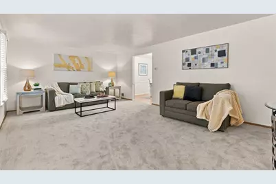1260 Delfield, Bethel Park, PA 15102 - Photo 4