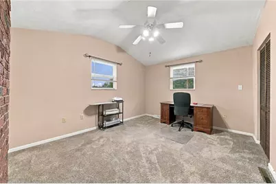 804 Highland Ave, Pitcairn, PA 15140 - Photo 14