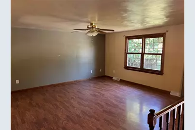 470 Donohoe Rd, Hempfield Township, PA 15601 - Photo 2