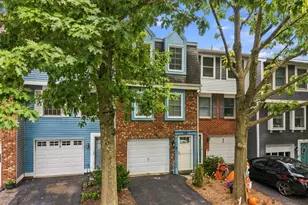 308 Redrome Circle, Bridgeville, PA 15017 - Photo 2