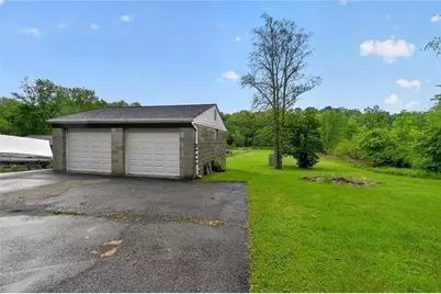 2975 Leechburg Rd, Pittsburgh, PA 15239 - Photo 18