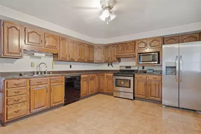 313 7th St, New Brighton, PA 15066 - Photo 16