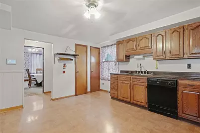 313 7th St, New Brighton, PA 15066 - Photo 18