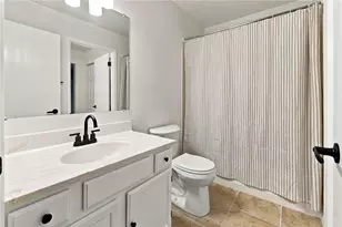 187 Woodhaven Dr, Seven Fields Boro, PA 16046 - Photo 26
