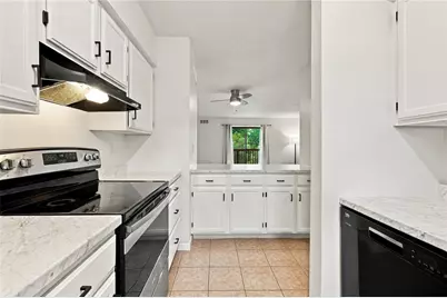 187 Woodhaven Dr, Seven Fields Boro, PA 16046 - Photo 10